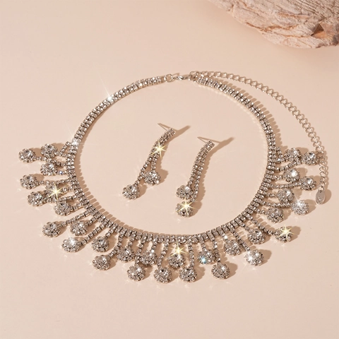 Scintillante Collana Con Nappa A Fiore In Rame E Orecchini Pendenti Con Zirconi Strass Per Matrimonio Festa Lusso Donne