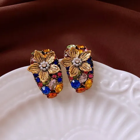Vintage Barock Blumen Ohrstecker Legierung Bunte Strasssteine Mit Kunstperle Und Silber Ohrringstecker Für Damen Luxus