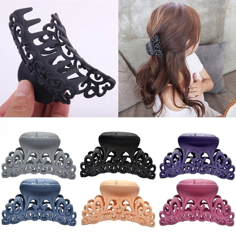 Pince À Cheveux Creuse Plastique Mat Design Filigrane Élégante Pince Crabe Pour Femmes Accessoires Cheveux Rétro