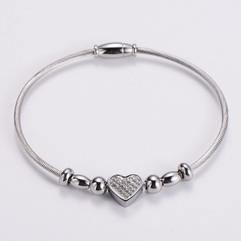 Bracciale A Cavo In Acciaio Inossidabile Con Ciondolo A Cuore In Strass E Chiusura Magnetica Per Donna Gioielli