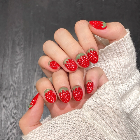 Ongles À Presser Faits Main Motif Fraise 3D Oeil De Chat Rouge Court Ovale Brillant Style Fruit Mignon