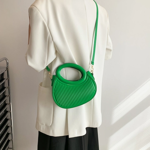 Mode Damen Halbmond Umhängetasche PU Leder Vertikale Rippfalten Crossbody Tasche Mit Kreisgriff Trendy Kleine Handtasche