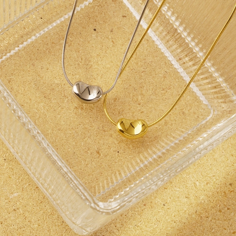 Collier Pendentif Pois en Acier Inoxydable Minimaliste pour Femmes Or Argent Plaqué Chic Haricot Chaîne d'Os de Serpent Bijoux