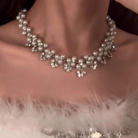 Elegante Collar De Perlas Artificiales De Imitación De Flores Y Pendientes Colgantes Con Diamantes De Imitación Accesorio Floral Vintage Para Mujer