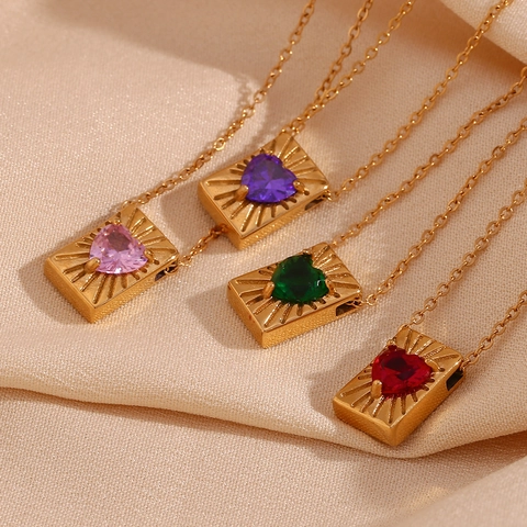 18K Vergoldete Edelstahl Herz Zirkonia Anhänger Halskette Vintage Quadratische Karte Kette Halskette Für Damen