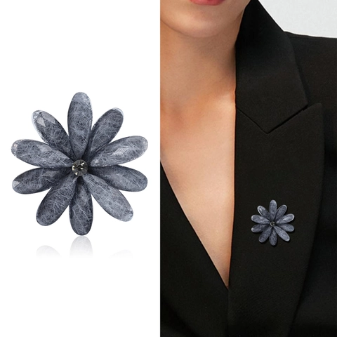 Elegante Spilla a Fiore in Stile Coreano Strass Lega Spilla Floreale Gioielli di Moda per Decorazione Completo Donna Accessori Abbigliamento