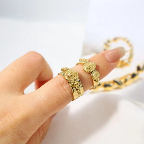 Anello Aperto In Acciaio Inossidabile Vintage Rilievo Moneta Trama Martellata Gioielli Regolabili Per Donna