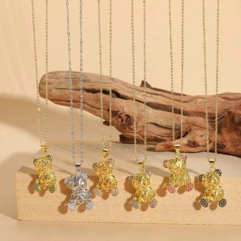 Collier Pendentif Ours Creux Cuivre Plaqué Or 14K Zircon Coloré Bijoux Géométriques Pour Femmes