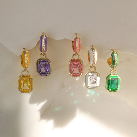 Boucles D'oreilles Huggie En Cuivre Rectangulaires Zircon Coloré Émail Géométrique Pendantes Doux Pour Femmes Bijoux