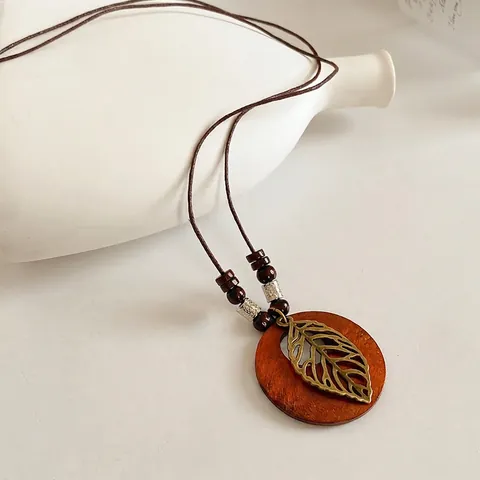 Hohlblatt Anhänger Halskette Legierung Holzperle Retro Boho Lange Pullover Kette Für Frauen