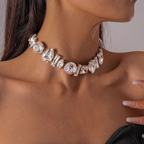 Collar Choker Geométrico De Diamantes De Imitación Mujeres Lujo Aleación Brillante Gota De Agua Cuadrado Colgante Joyas Fiesta