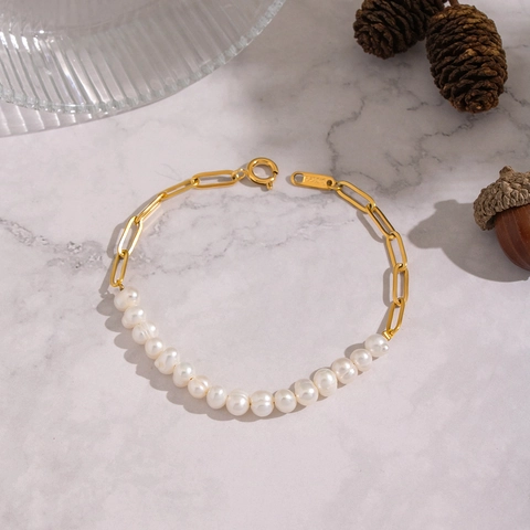 Elegante Bracciale Con Perle D'acqua Dolce Catena A Graffetta Acciaio Inossidabile Placcato Oro 18K Gioielli Da Donna