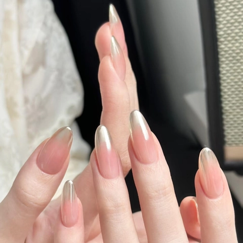 Almond Press On Nails Perlrosa Silber Spiegelverlauf Metallic Glänzend Full Cover Künstliche Fingernägel Maniküre Für Frauen