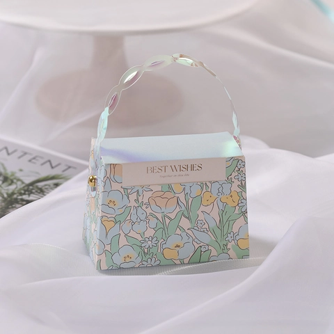 Floral Paper Gift Box Portable Iridescent Handle Wedding Candy Box Party Favor Handheld Best Wishes Decor