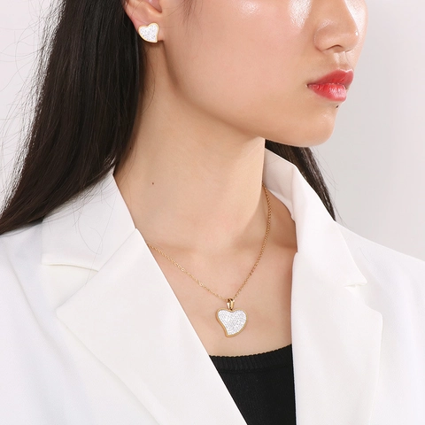Heart Shaped Stainless Steel Necklace And Earrings For Women Full Rhinestone Heart Jewelry Elegant Fashion Gift
