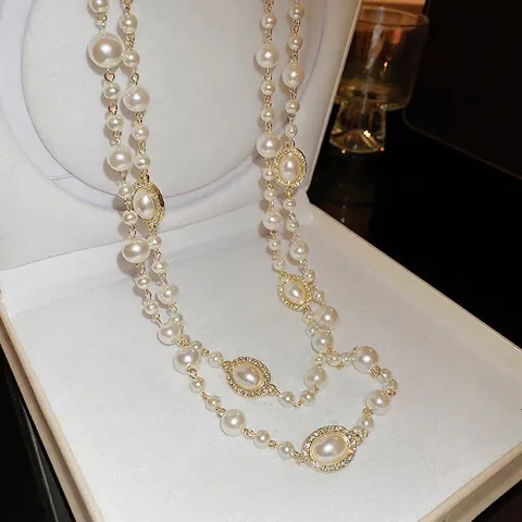 Mehrlagige Lange Faux Künstliche Perlenkette Mit Goldlegierung Strass Ovalen Anhängern Vintage Französischer Stil Elegantes Accessoire Damen