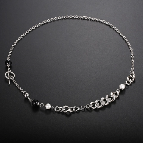 Collier Patchwork Hip Hop en Acier Titane Avec Künstliche Perles Noires et Strass Chaîne Cubaine Fermoir à Bascule Bijoux Unisexe