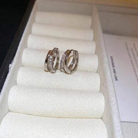 Orecchini Huggie Circolari A Doppio Strato Da Donna In Rame Con Zirconi E Perno In Argento Semplice Moda Geometrico