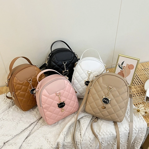 Mini Sac À Dos Pour Femmes En Cuir PU Matelassé Petit Cartable De Mode Avec Pendentif Chat Bretelles Réglables