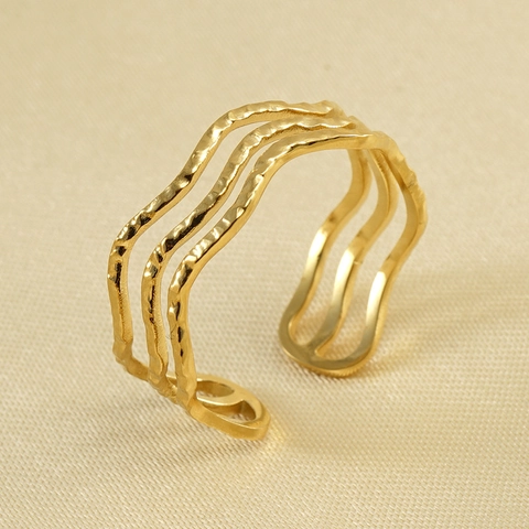 Multi Layer Wellenlinie Offener Ring Edelstahl 18K Vergoldet Gehämmerte Textur Verstellbarer Minimalistischer Modeschmuck