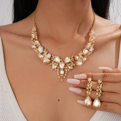Necklace And Earrings Rhinestone Crystal Waterdrop Flower Alloy Vintage Luxury Wedding Banquet Party Women Jewelry Gold
