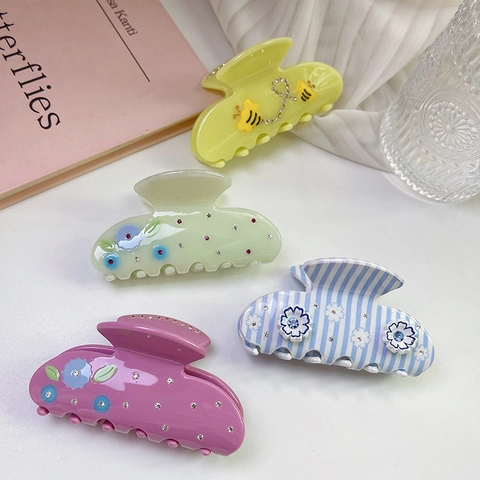 Acetate Hair Claw Clips With Bee Flower Rhinestone Elegant Sweet Shark Hair Clips For Women