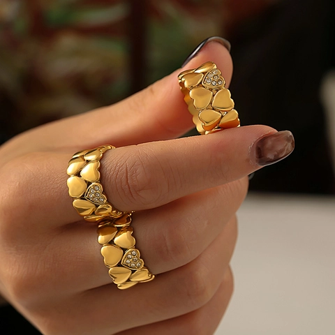 Anello A Forma Di Cuore Acciaio Inossidabile Placcato Oro Strass Stile Punk Vintage Gioielli Per Donna