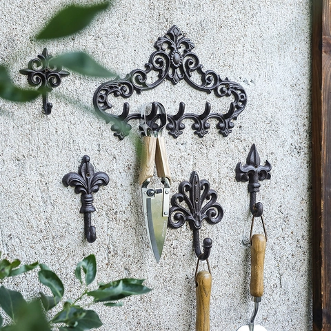 Vintage Cast Iron Wall Mounted Hooks Decorative Metal Coat Rack Antique Rustic Style Entryway Garden Home Wall Decor