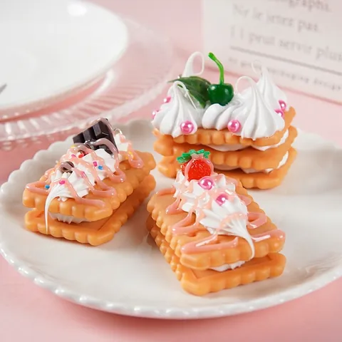 Simulation Cream Biscuit Keychain PVC Dessert Cake Bag Pendant Realistic Miniature Food Charm Cute Gift For Foodie