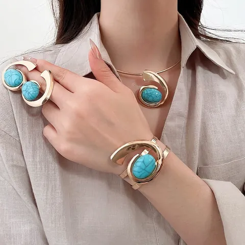 Vintage Oval Faux Turquoise Resin Jewelry Set With Choker Necklace Bracelet And Earrings Silver Earring Post