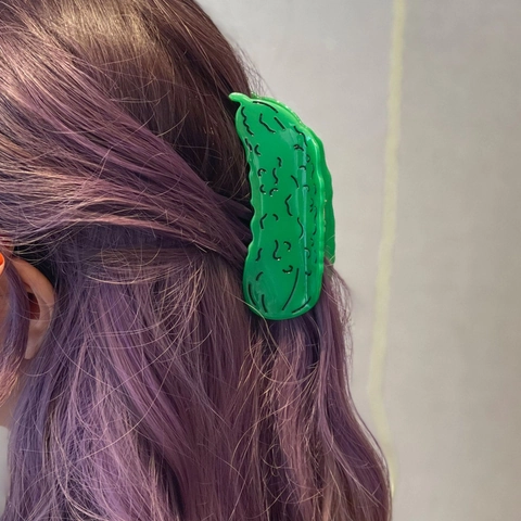 Novelty Pickle Cucumber Shape Hair Claw Clip Acetate Green Funny Hair Accessory For Women