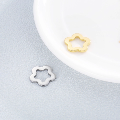Dijes De Flores De Cinco Pétalos De Acero Inoxidable Accesorios Para Hacer Joyas DIY Para Collar Pulsera Simple Minimalista