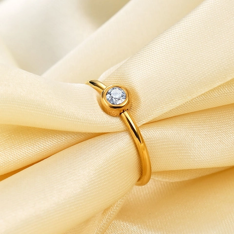 Simple Solitaire Ring 304 Stainless Steel 18K Gold Plated Round Cubic Zirconia Inlaid Minimalist Band For Couples Lovers