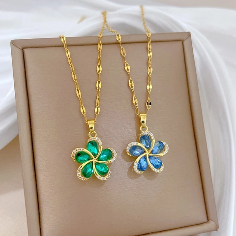 Floral Pendant Necklace Titanium Steel Copper Zircon Full Rhinestone Elegant Rotating Flower Clavicle Chain For Women