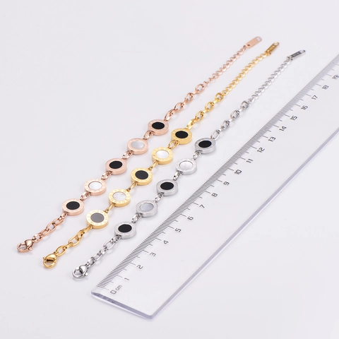 Bracciale Minimalista In Acciaio Inossidabile 316L Donna Doppia Faccia Conchiglia Nero Bianco Ciondolo Tondo Numeri Romani