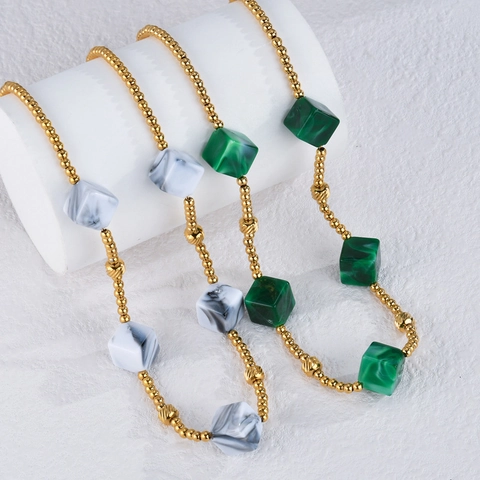 Collier En Acier Inoxydable Bohème Avec Perles Cubes En Résine Motif Marbre Bijoux De Mode Vintage Pour Femmes Style OL