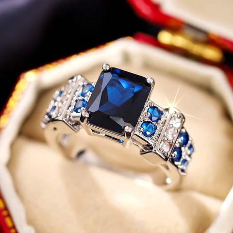 Luxury Square Zircon Ring For Women Copper Emerald Cut Micro Pave Palace Style Elegant Vintage Party Jewelry Accessory