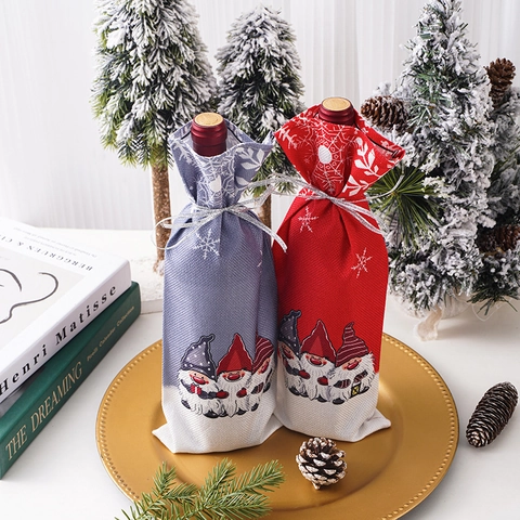 Christmas Gnome Wine Bottle Cover Fabric Reusable Snowflake Print Wine Bottle Bag For Holiday Table Decoration Party Gift