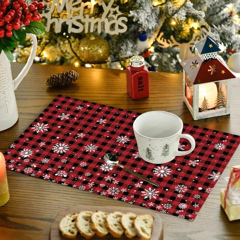 Christmas Placemats Polyester Heat Resistant Red Black Plaid Snowflake Pattern Holiday Dining Table Decor Mat