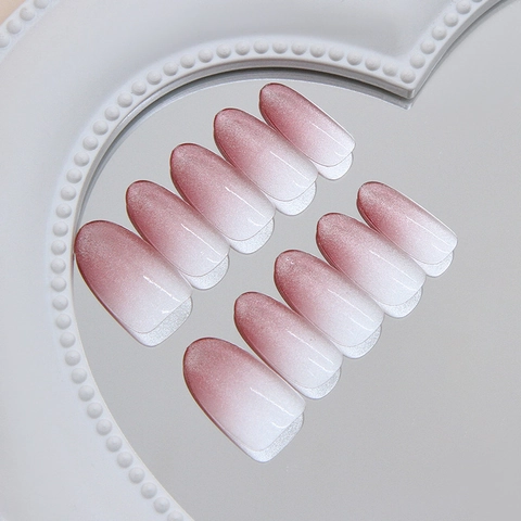 Handmade Plum Gradient Cat Eye Press On Nails Oval Shape Ombre Shimmer Reusable False Nails For Women Salon Manicure