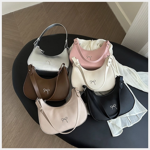 Minimalist Underarm Shoulder Bag PU Leather Crescent Hobo Handbag Metal Bow Decor Sweet Retro For Women