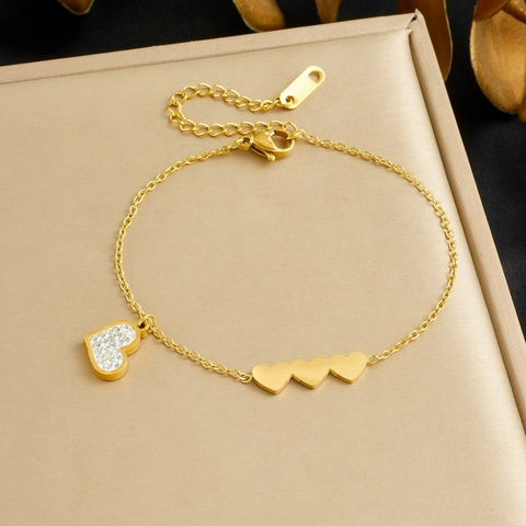 Pulsera De Corazón De Acero Inoxidable Chapado En Oro Para Mujer Con Colgante De Circonita Joyería De Moda