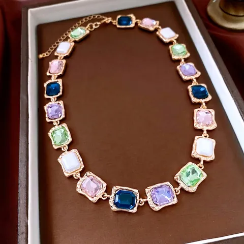 Vintage Multi Color Rectangular Rhinestone Necklace Gold Plated Alloy Palace Style Jewelry For Women Adjustable