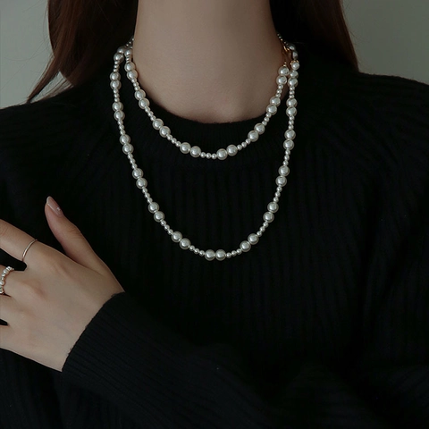 Französische Vintage Doppelschichtige Künstliche Perlenkette Elegant Luxus Abgestufte Künstliche Perlen Lange Pulloverkette Für Damen