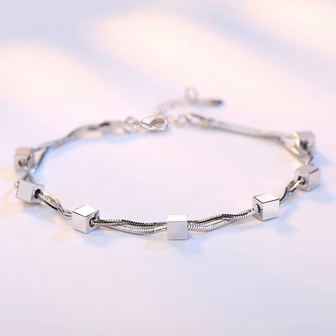 Bracelet Chaîne Serpent Double Couche Pendentifs Carrés Étoiles Cuivre Plaqué Argent Bijoux Ajustables Femmes