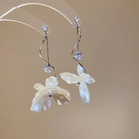 Pendientes Colgantes De Borla De Flores Elegantes Con Poste De Plata De Ley 925 Circón Cobre Perla Artificial Floral Para Mujeres