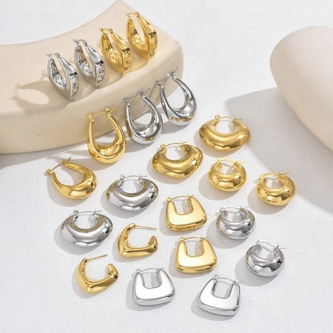 Orecchini A Cerchio Spessi Da Donna Acciaio Al Titanio Placcato Oro 18K Minimalista Geometrico Lucido Liscio Cavo