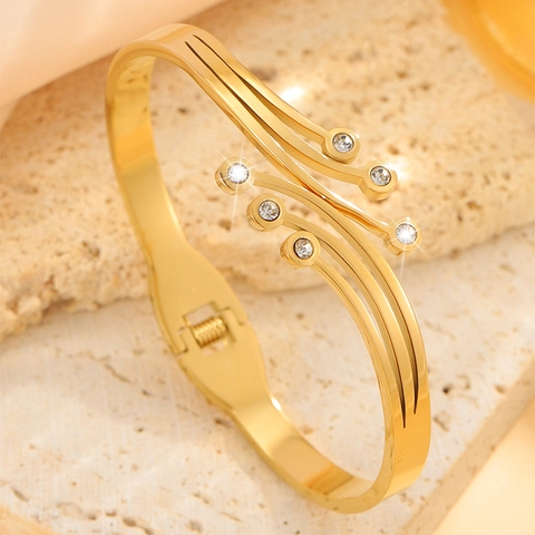 Minimalistisch Edelstahl Mehrlagig Strass Offener Armreif Für Damen Mode Luxus Eingelegter Klapparmreif Schmuck