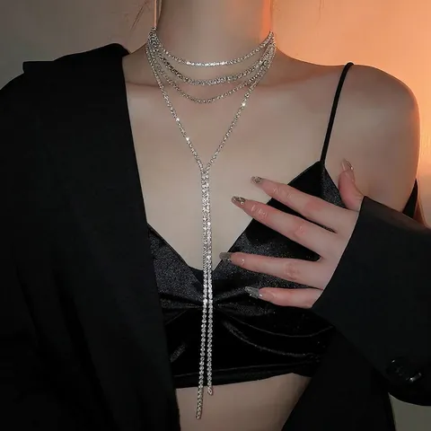 Mehrlagige Quasten-Halskette Legierung Strass Glänzende Lange Y-Form Choker Elegante Party-Schmuck Für Frauen
