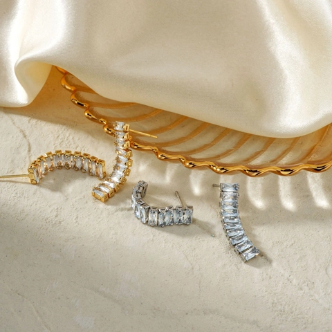 Boucles D Oreilles Puces Géométriques En Zircon Coupe Baguette Avec Tige En Cuivre Mode Élégant Pour Femmes
